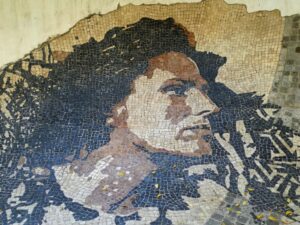 Mozaika na Alfamie z podobizną Amálii Rodrigues, Lizbona 2018/ mosaico em Alfama com a cara de Amália Rodrigues, Lisboa 2018
